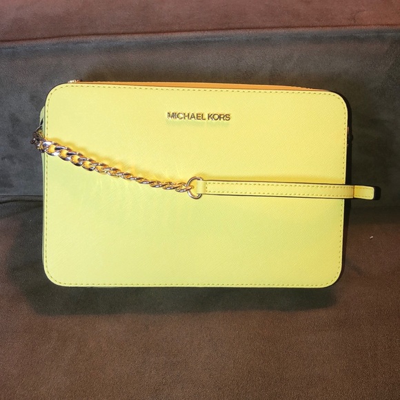 NWT Authentic Michael Kors Large Jet Set Crossbody
